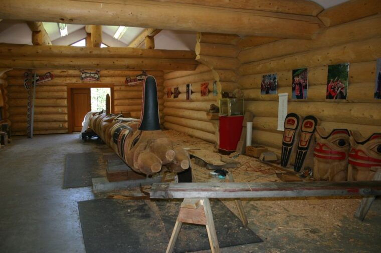 ketchikan-potlatch-park-city-and-wildlife-private-van-tour