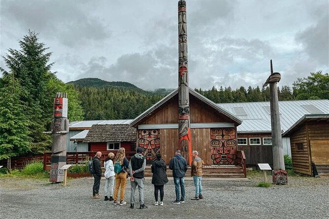 ketchikan-rainforest-sanctuary-and-totem-park