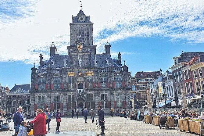 keukenhof-gardens-and-delft-guided-tour-from-amsterdam