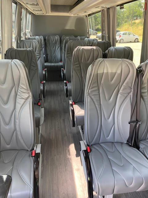 keukenhof-gardens-tulips-tour-from-amsterdam