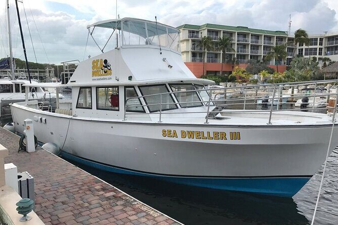 Key Largo 2-tank Scuba Dive Trip within Pennekamp Reserve - The Guides and Crew