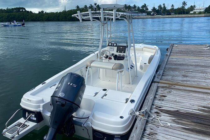key-west-boat-rental-with-seat-sound-and-fishing-upgrades