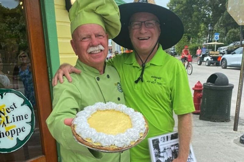 key-west-jimmy-buffet-walking-tour-with-key-lime-pie