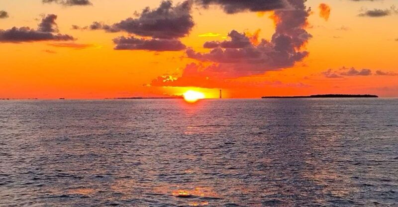 key-west-private-tiki-boat-sunset-cruise