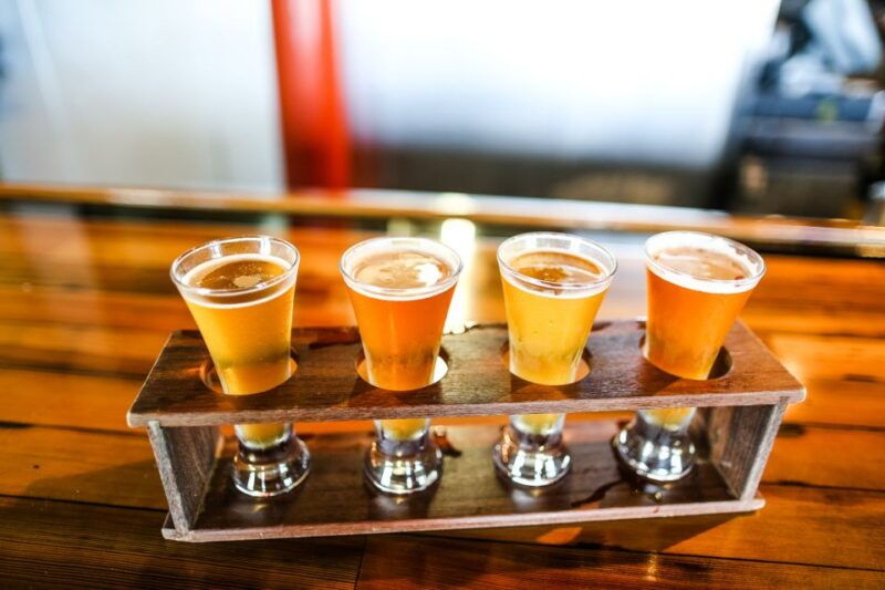 key-west-seafood-and-seaport-walking-tour-with-5-tastings
