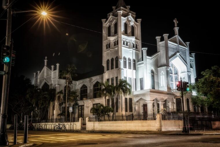 key-west-southernmost-ghosts-haunted-walking-tour