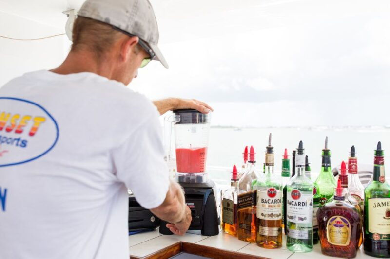 key-west-sunset-sailing-trip-with-open-bar-food-and-music