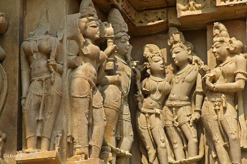 Khajuraho: Private Kamasutra Temples Day Tour with Guide - Exploring Khajuraho’s Kamasutra Temples: A Guided Day Tour