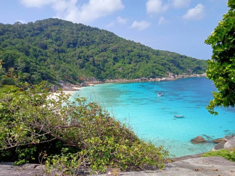 khao-lak-phuket-similan-by-speedcatamaran-16-people-maximum