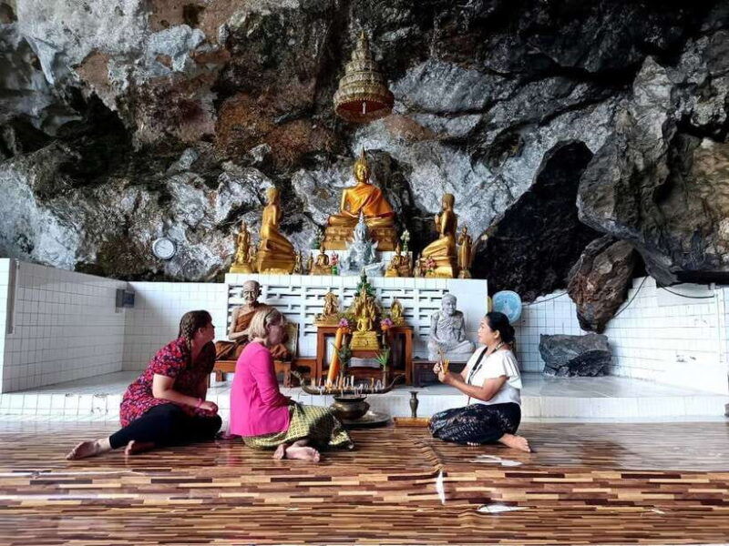 khao-lak-private-three-temples-tour