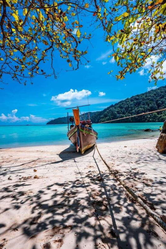 khao-lak-surin-islands-snorkeling-tour-with-moken-village