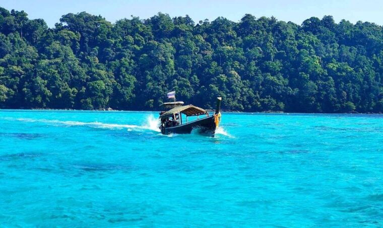 khao-lak-surin-islands-snorkeling-trip-by-speedcatamaran