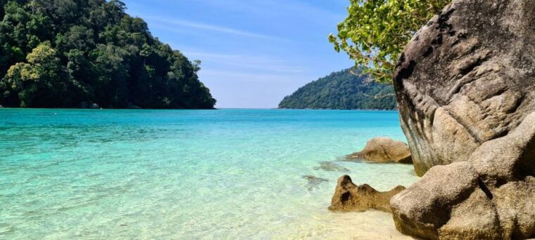 khao-lak-surin-islands-snorkeling-trip-by-speedcatamaran