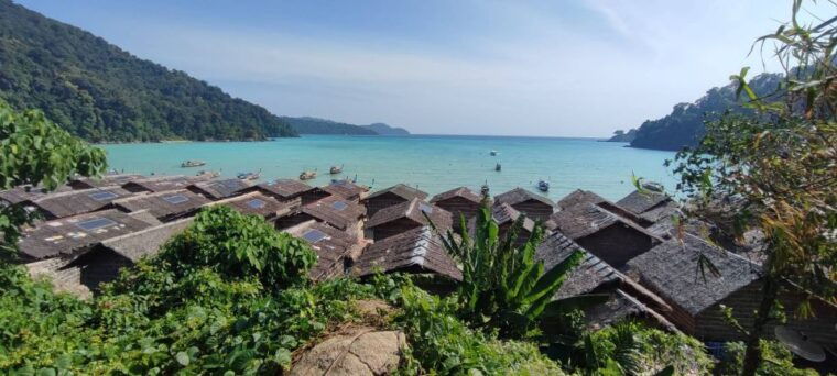 khao-lak-surin-islands-snorkeling-trip-by-speedcatamaran