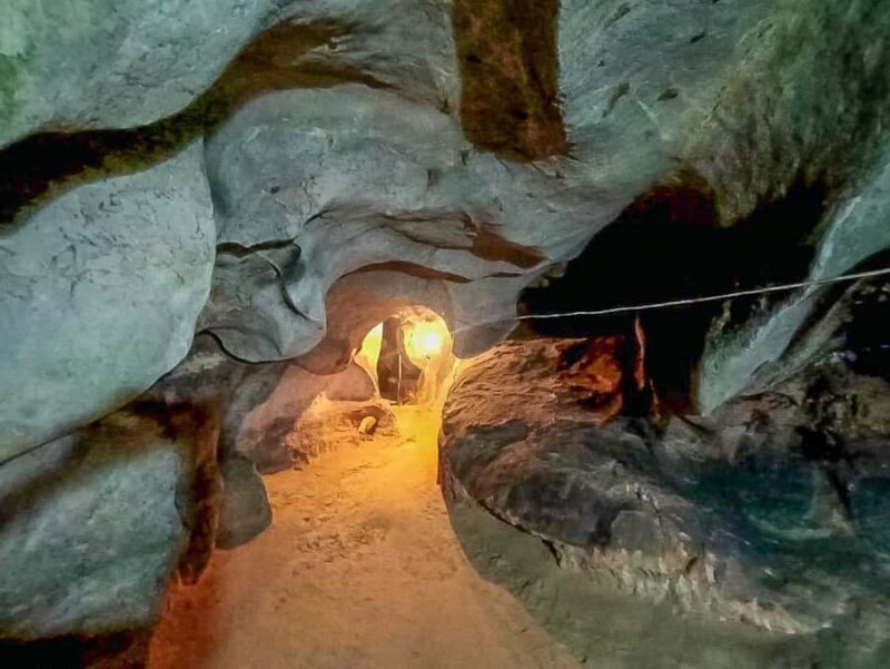 Khao Lak: Three Temples Tour in Phang Nga - Thai Lunch and Cultural Insights