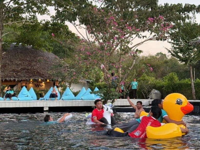 khao-lak-waterside-day-pass-with-pool-water-activities
