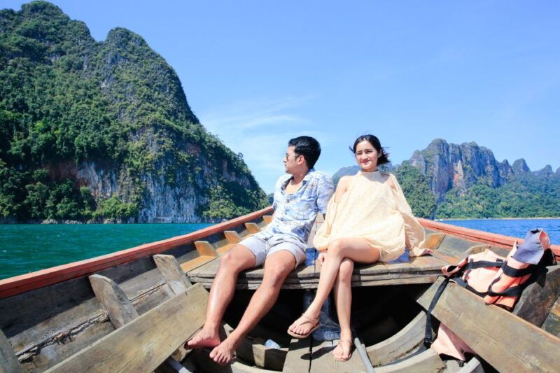 khao-sok-cheow-lan-lake-sunset-cruise-w-drinks