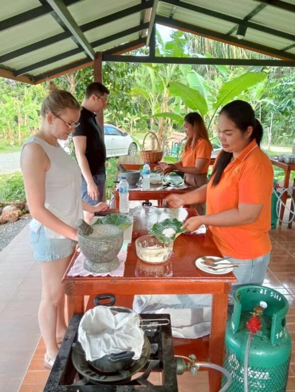 Khao Sok: Thai Cooking Class with Organic Farm and Pickup - Key Points