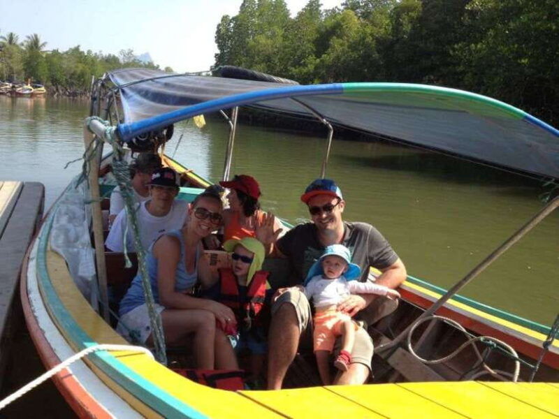 khaolak-phang-nga-bay-tapu-island-and-panyi-village-tour
