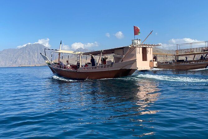 Khasab Dhow Cruise To Musandam Fjords With Lunch Onboard - What Travelers Love About This Tour