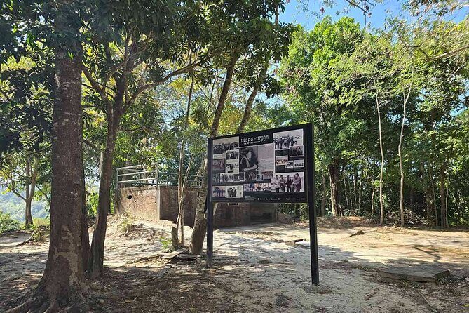 Khmer Rouges Last Home and Pol Pot grave at Anlong Veng Tour - Key Points