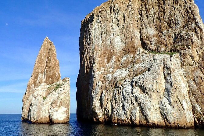 kicker-rock-day-trip-from-san-cristobal-snorkeling-wildlife