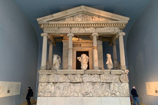 kid-friendly-london-british-museum-private-tour-with-egyptian-greek-sections