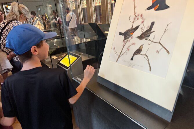 Kid-Friendly Natural History Museum & Dinosaurs Private Guided Tour in London - Authentic Experiences from Reviews