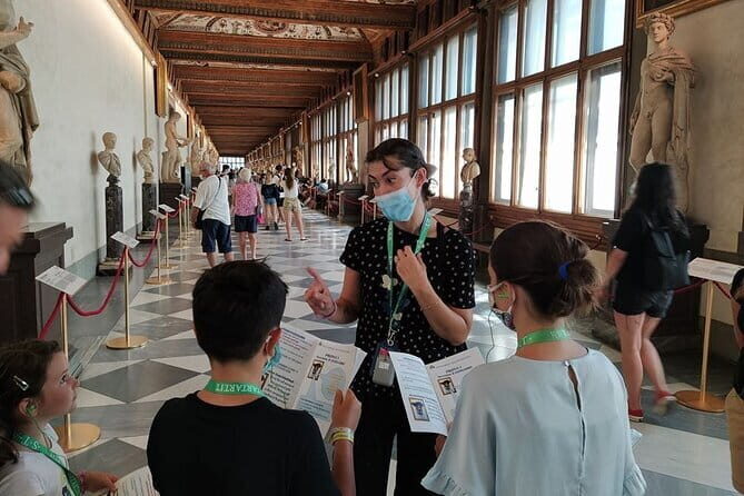 Kids treasure hunt in Uffizi museum Private and Skip the line! - Key Points