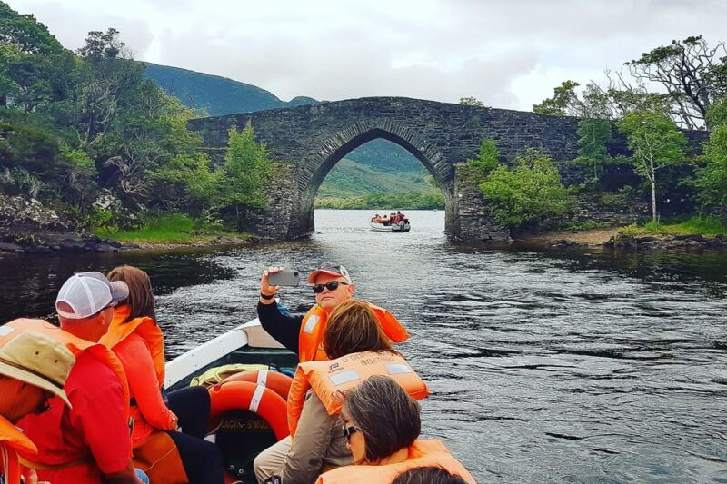 killarney-gap-of-dunloe-pony-trap-traditional-boat-tour