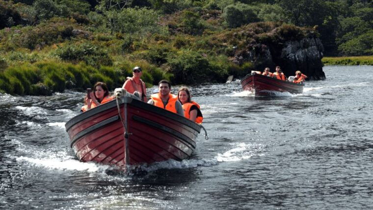 killarney-lakes-of-killarney-boat-tour-with-transfer