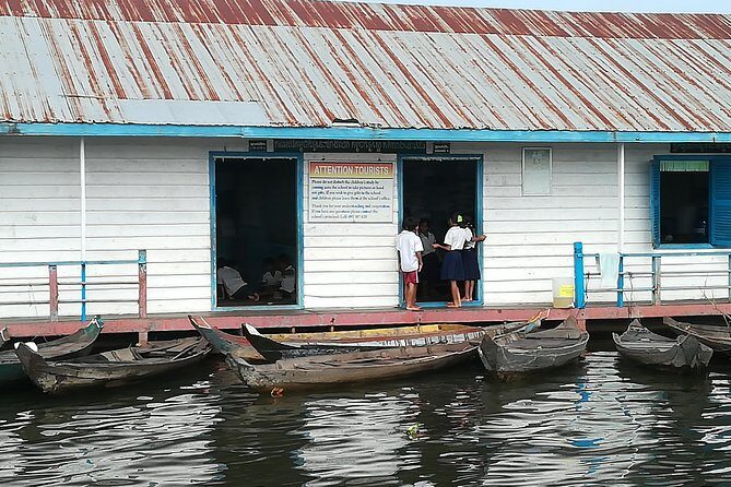 Killing Fields, War Museum and Floating Village ( Mechrey ) - Key Points