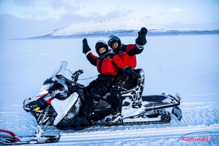kilpisjarvi-border-of-three-countries-snowmobile-safari