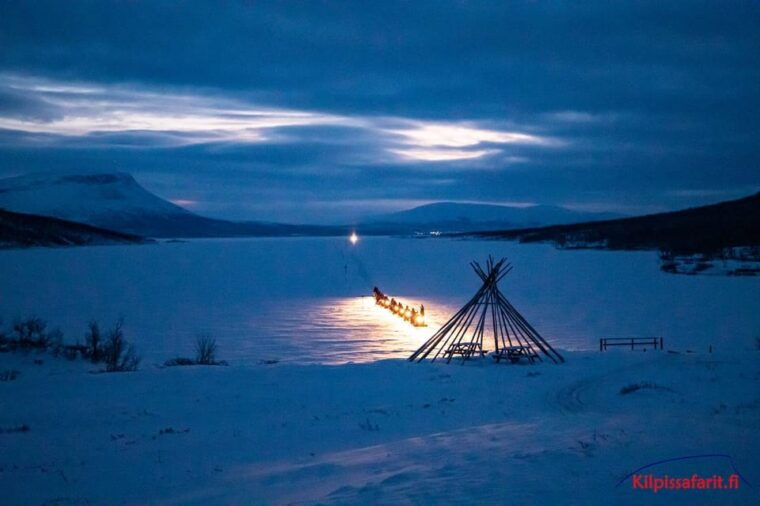 kilpisjarvi-border-of-three-countries-snowmobile-safari