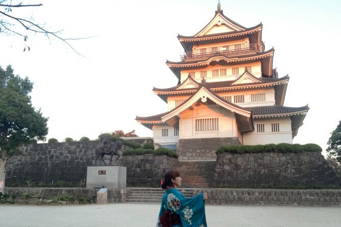 kimono-dressing-tea-ceremony-experience-at-a-beautiful-castle