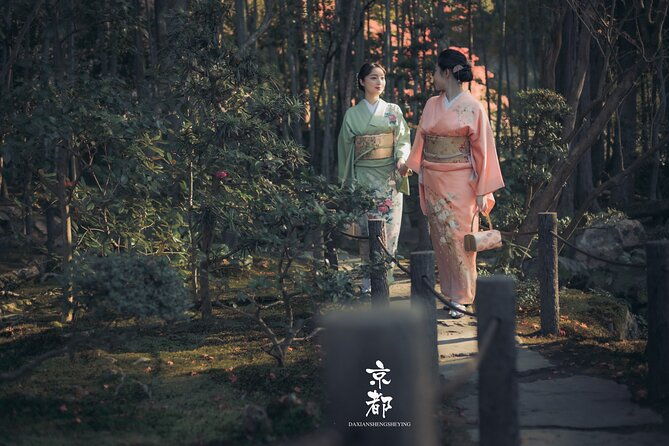 kimono-rental-in-gion-with-hairstyle-photo