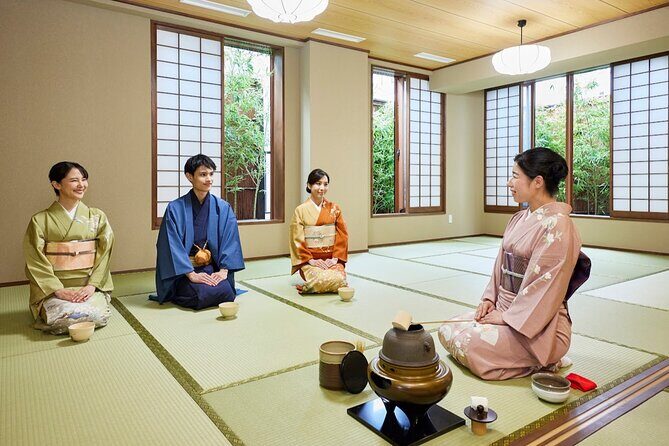 Kimono Tea Ceremony at Tokyo Shinjuku - A Deep Dive into the Experience