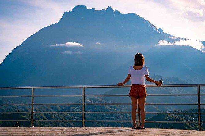 Kinabalu Park With Rumah Terbalik & Desa Cow Farm - Guide and Commentary