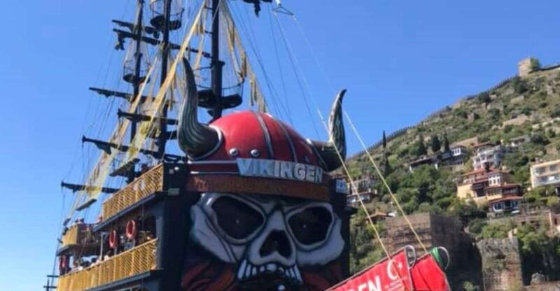 king-of-vikingen-all-inclusive-boottour-party-and-swim