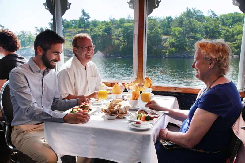 kingston-brunch-cruise-of-thousand-islands