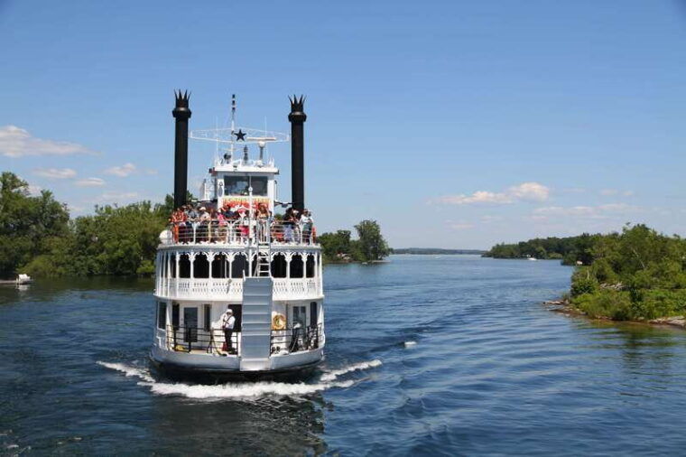 kingston-brunch-cruise-of-thousand-islands