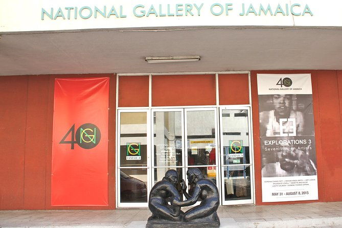 kingston-half-day-community-and-art-tour