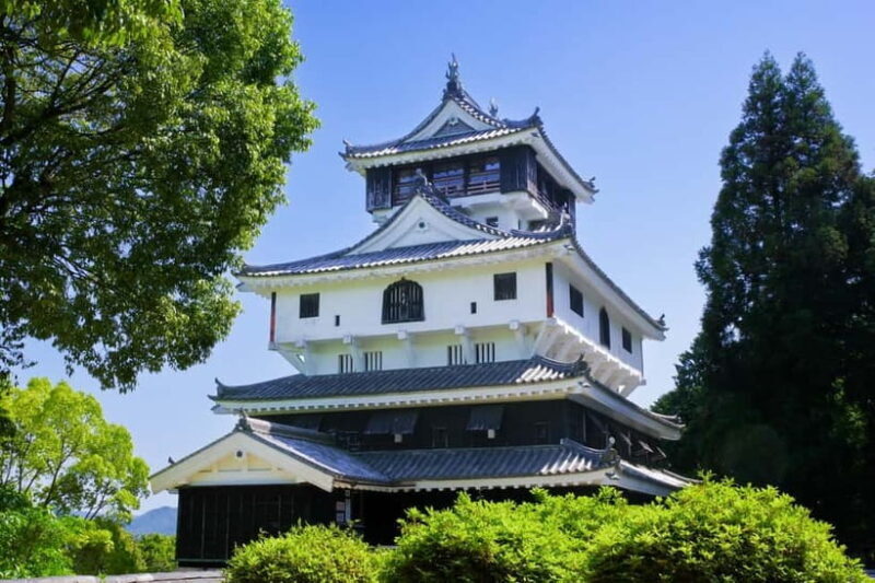 Kintai-Kyo Bridge and Iwakuni Castle with local guide 3h - The Itinerary Breakdown