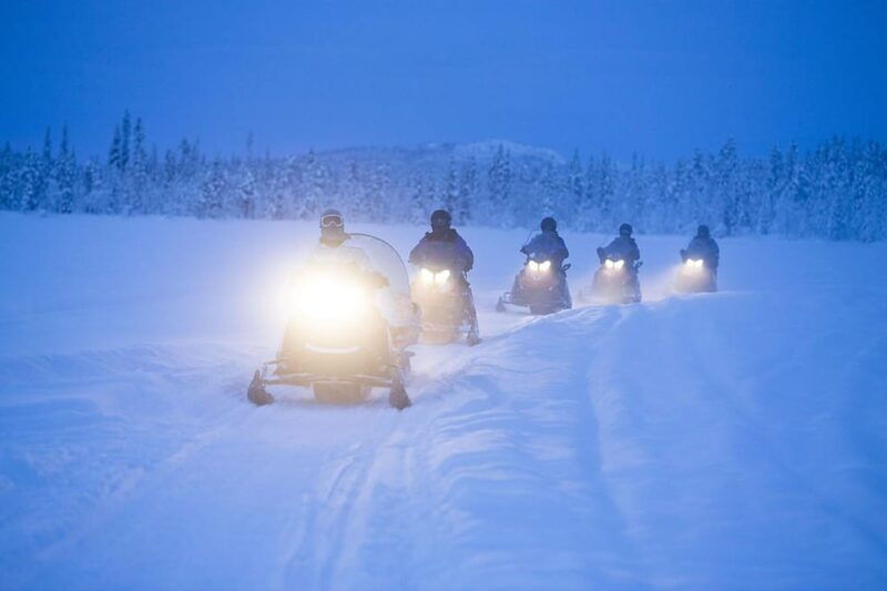 kiruna-guided-snowmobile-tour-with-lunch