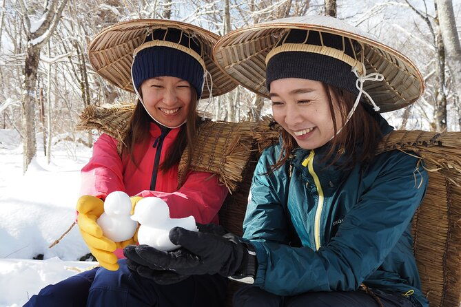 kitashiobara-mura-private-winter-hiking-in-kanjiki-tradition