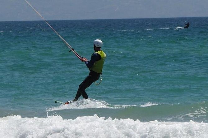 Kite lessons private 2 hours - Setting the Scene: What to Expect from the Kite Lessons