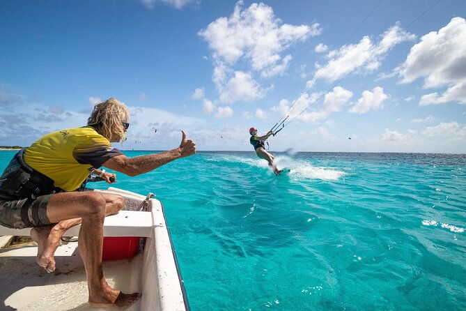 kitesurfing-introduction-adventure