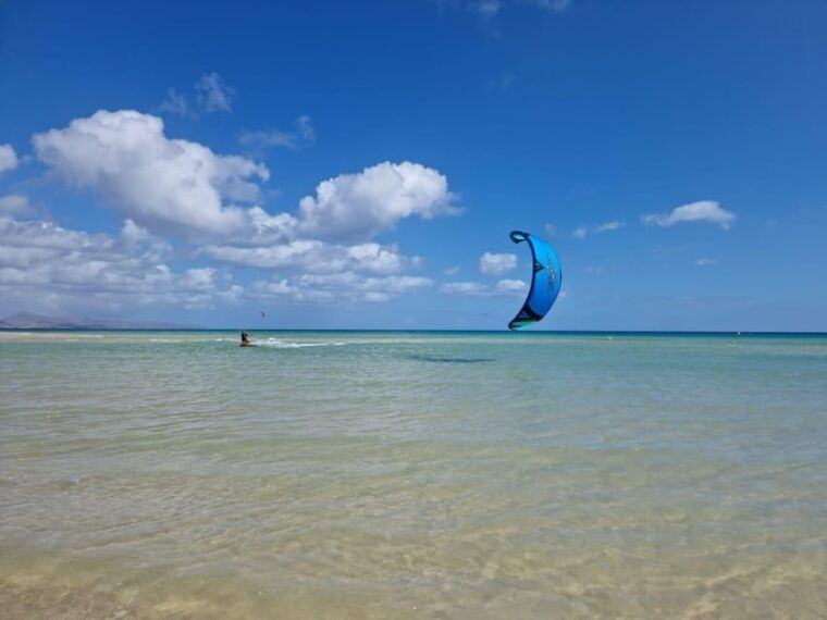 kitesurfing-on-fuerteventura-top-equipment-in-costa-calma