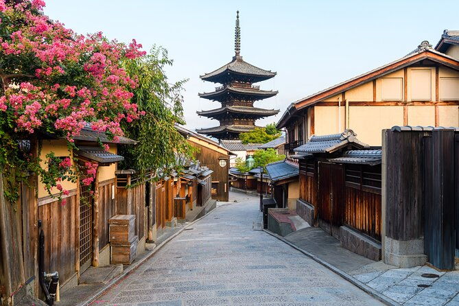kiyomizu-temple-and-backstreets-of-gion-half-day-group-tour