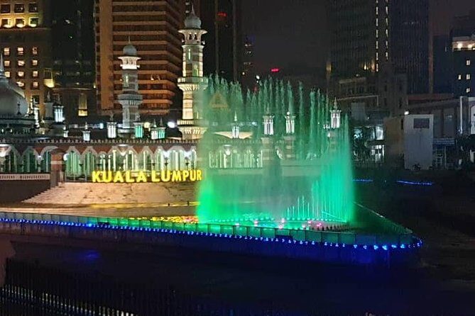 KLCC Lake of Symphony and The River Of Life Tour - Exploring Each Stop in the Itinerary